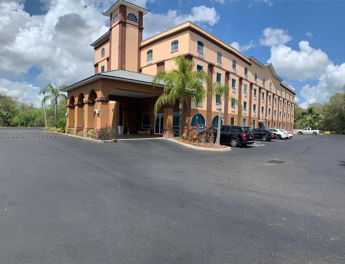 Econo Lodge Wesley Chapel Exterior photo